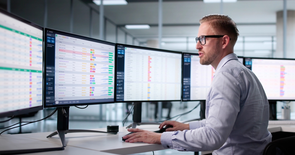 Choosing A Monitor In 2026